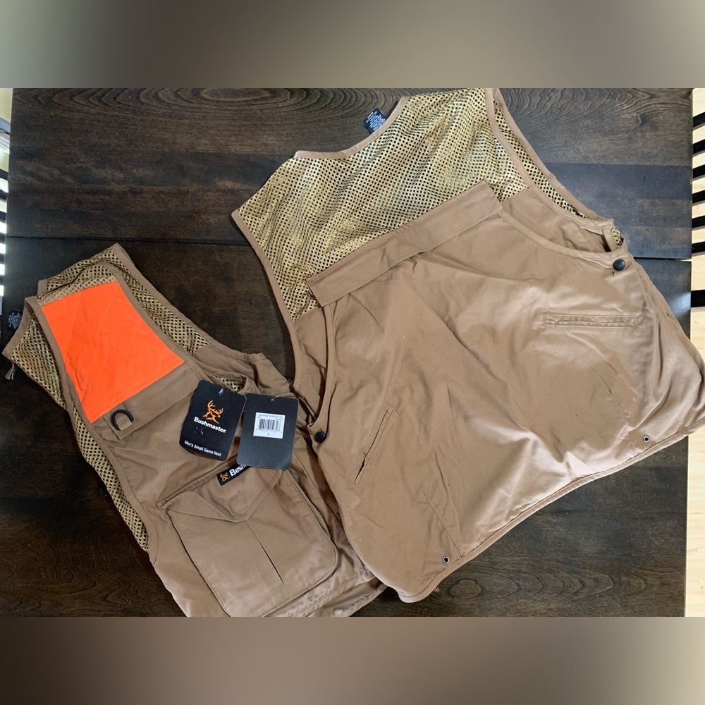 Bushmaster Small Game/Hunting Vest - Picture 2 of 2